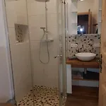 Romantisches Rosencottage Apartmán Hofheim in Unterfranken